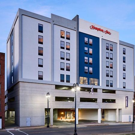 Hampton Inn Massillon Екстер'єр фото